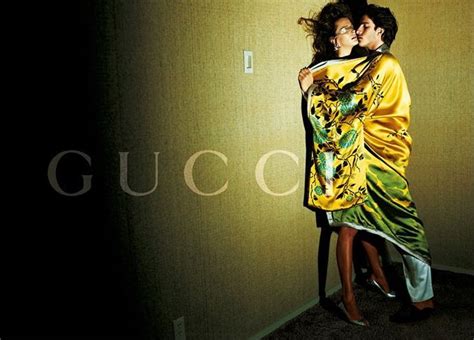 gucci spring/summer 2003 campaign|GUCCI Spring Summer 2003 Milan .